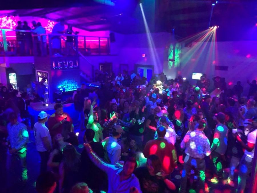 <who>Photo Credit: Facebook, Level Nightclub</who>