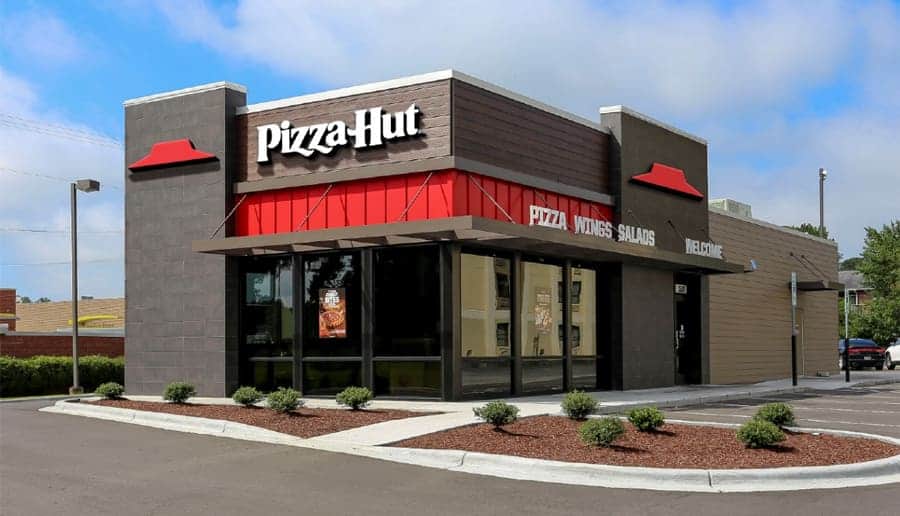 </who>Yum! Brands, which has Pizza Hut, KFC and Taco Bell, has been named the Hall of Fame award winner by the Canadian Franchise Association.