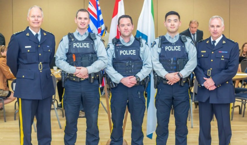 Kelowna RCMP officers recognized for heroic act