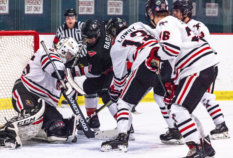 Braeden Mitchell stopped 32 of 35 Summerland shots to record the win in the Chiefs' net.