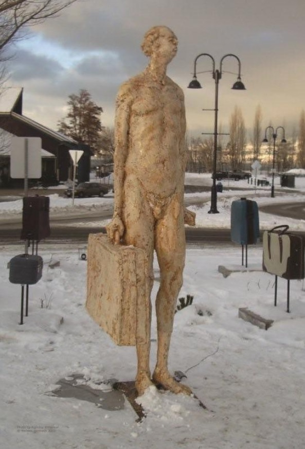 <who>Photo Credit: Alphons Witteman<who> Frank the Baggage Handler in the roundabout, circa 2005