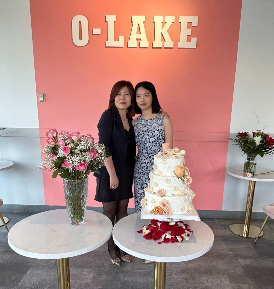 <who>Photo Credit: Contributed</who>O-LAKE - Susan Feng (L) and Qi Xi