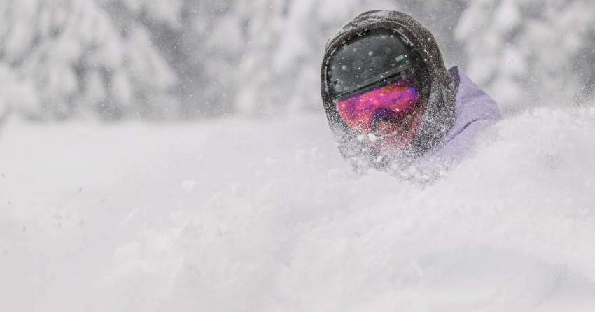 Big White: More fresh snow, base now up to 225 cm