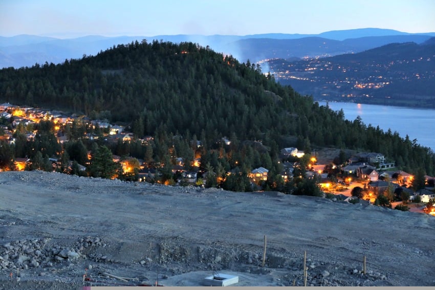 <who> Photo Credit: KelownaNow.com </who> The Knox Mountain wildfire had residents on edge in 2015.