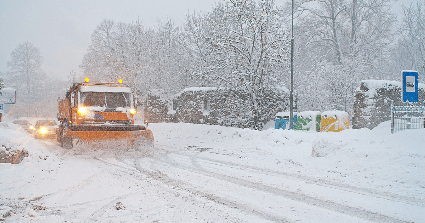 Poll: Do you think the city is doing enough to keep the roads safe after the recent snowfall? 