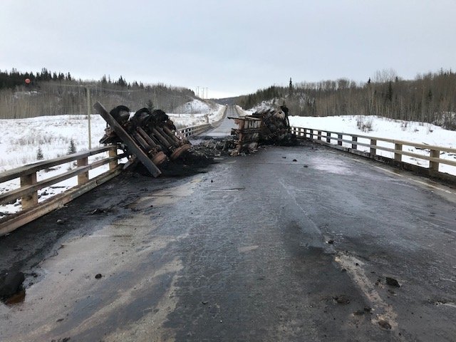 <who> Photo Credit: BC Spill Response. 