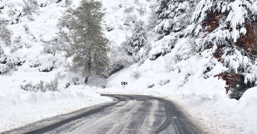 Poll results: 90.5% of our readers don’t think the city did enough to keep the roads safe after the recent snowfall