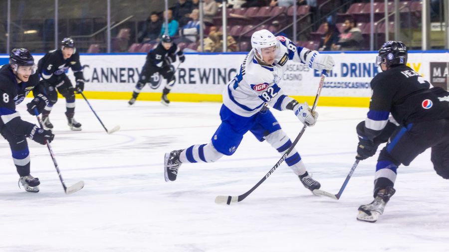 <who>Photo Credit: NowMedia/Gord Goble</who> Nadeau during the 2022-23 playoff run