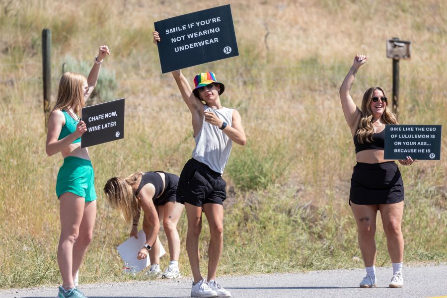 <who>Photo Credit: NowMedia/Gord Goble</who> The Lululemon gang in action
