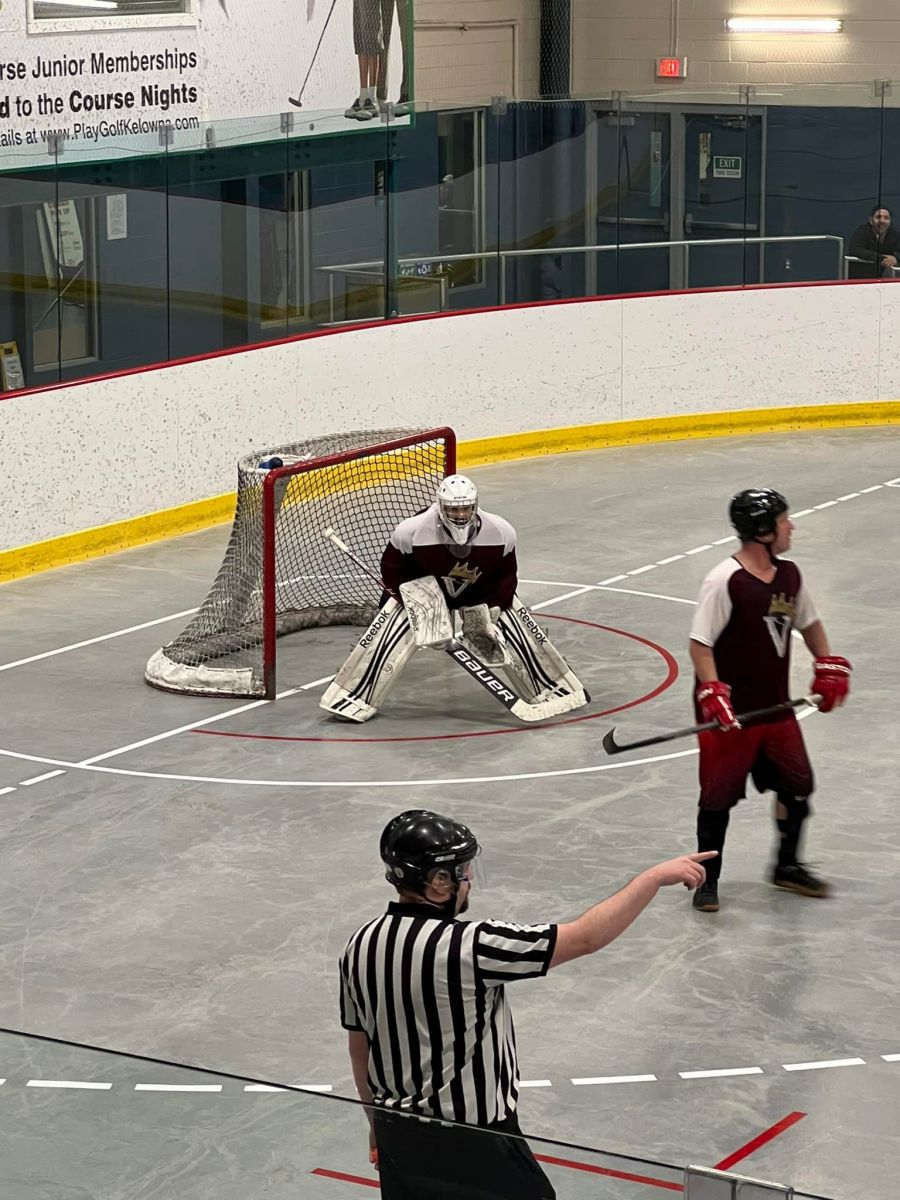 <who> Photo Credit: Kelowna Ball Hockey Facebook </who> Notorious Victorious in action. 