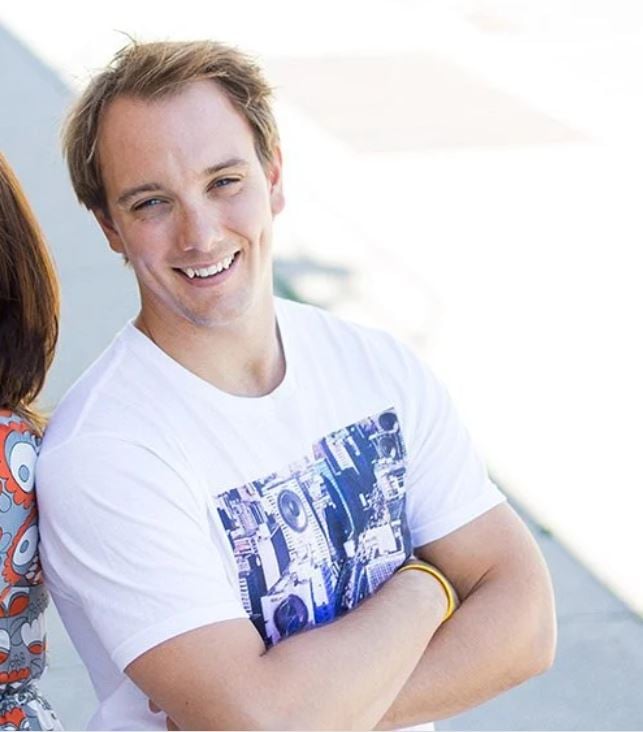 </who>Matt Cowell is the CEO of Kelowna-based GetintheLoop, which has 100 franchises across Canada and has just partnered with BenefitHub, which has 11 million users in the US.