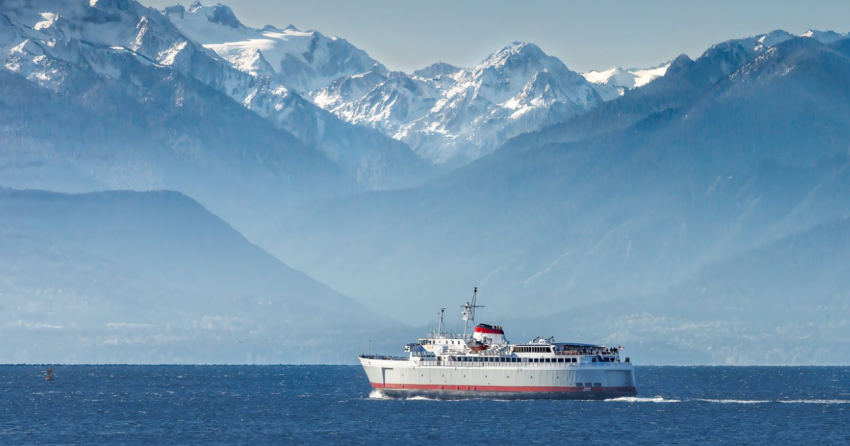 US ferry company 'unintentionally' flew Canadian flag upside down ...