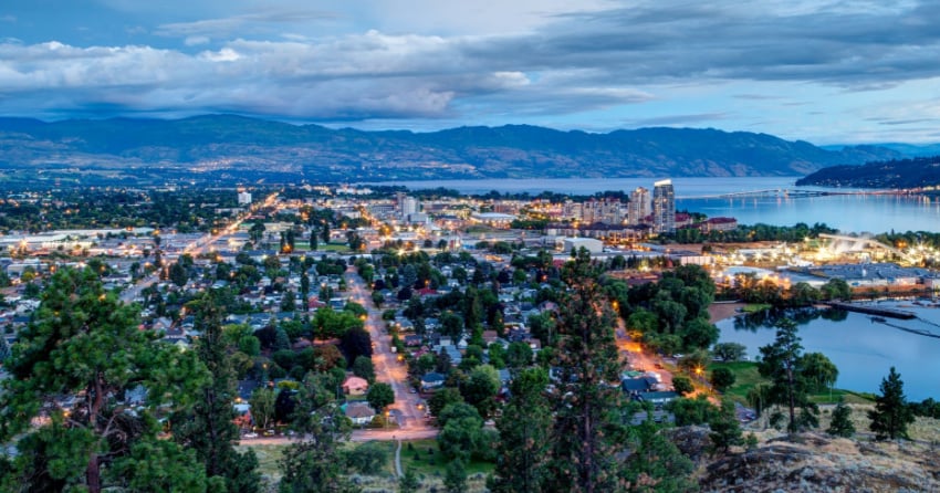 <who> Photo credit: 123RF </who> Kelowna.