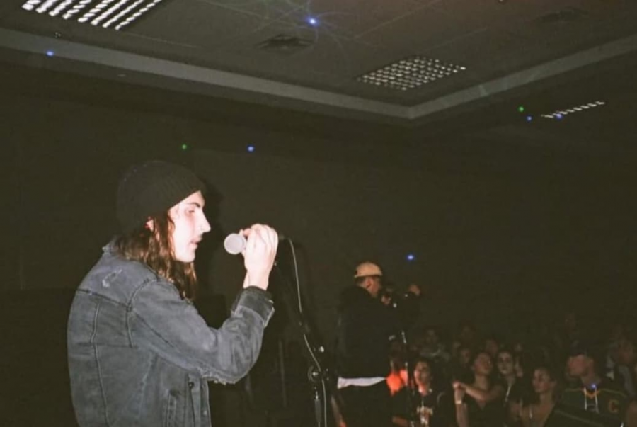 <who> Photo Credit: @Sick_Name_Dude 