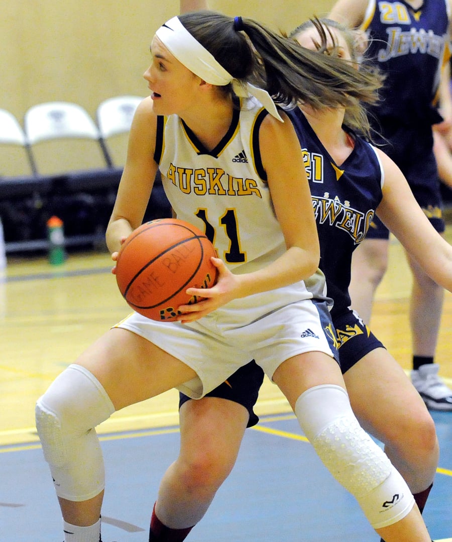 OKM's Makenna Jacklin scored 11 points in a losing cause against No. 1 Semiahmoo.