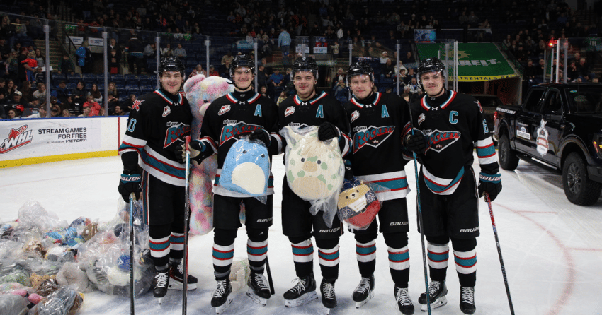 Highlights: Poletin send the stuffies flying as Kelowna defeats Portland in feisty affair