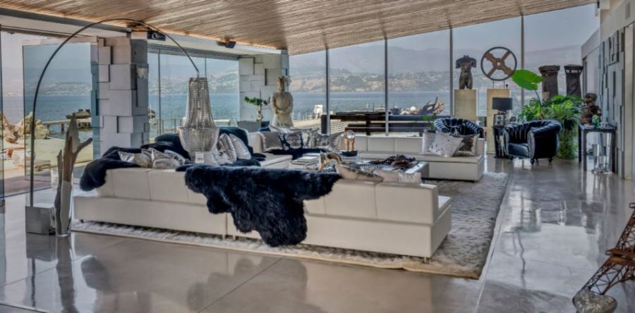Even with $1M knocked off the price, 'Rock House' mansion in Kelowna is ...