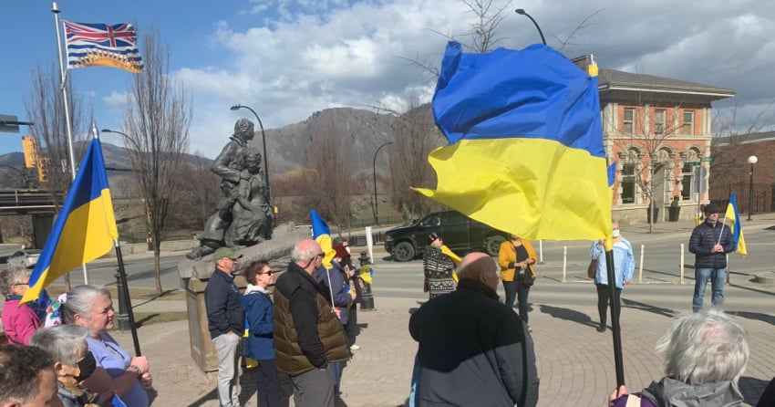 <who> Photo Credit: Kamloops Stand with Ukraine/Jessica Su