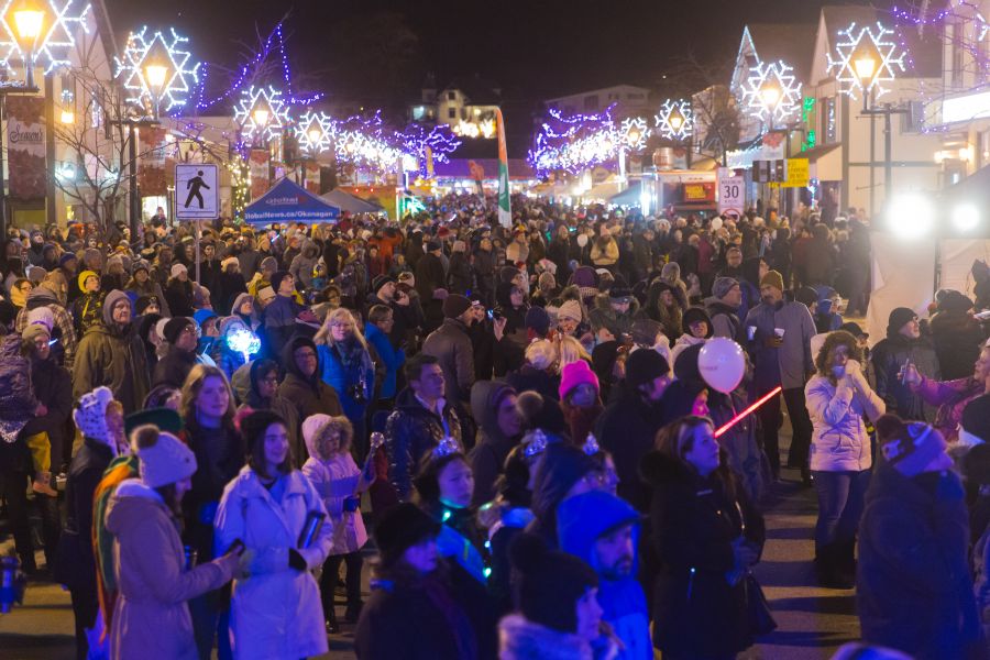 <who>Photo Credit: NowMedia</who> Scene from 2019 Summerland Festival of Lights