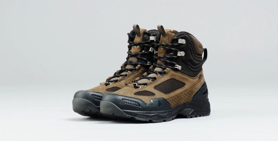 <who>Photo Credit: Vasque</who>Vasque Breeze WT GTX Men's Insulated Waterproof Hiking Boot in Brown