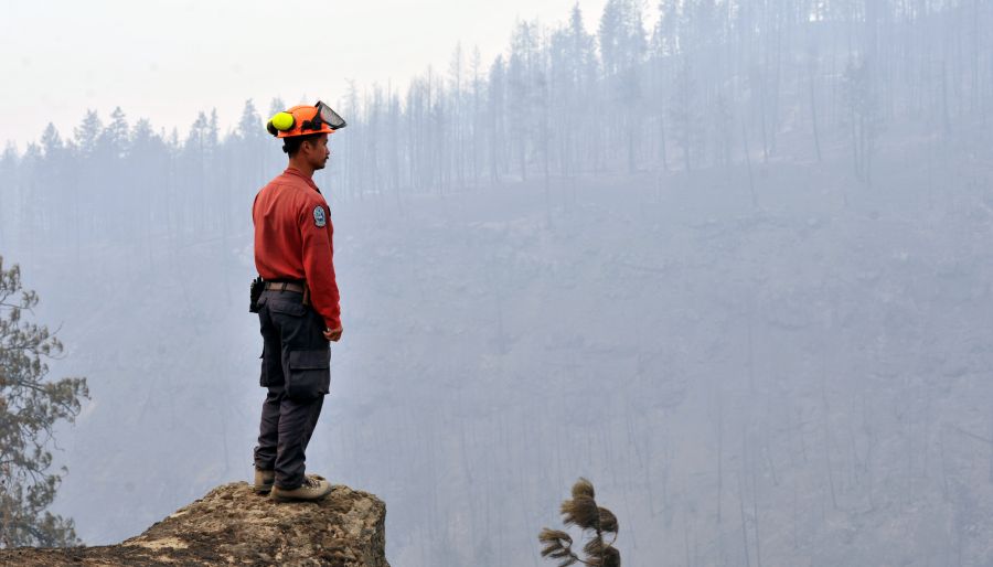 <who>Photo credit: BC Wildfire Service </who>