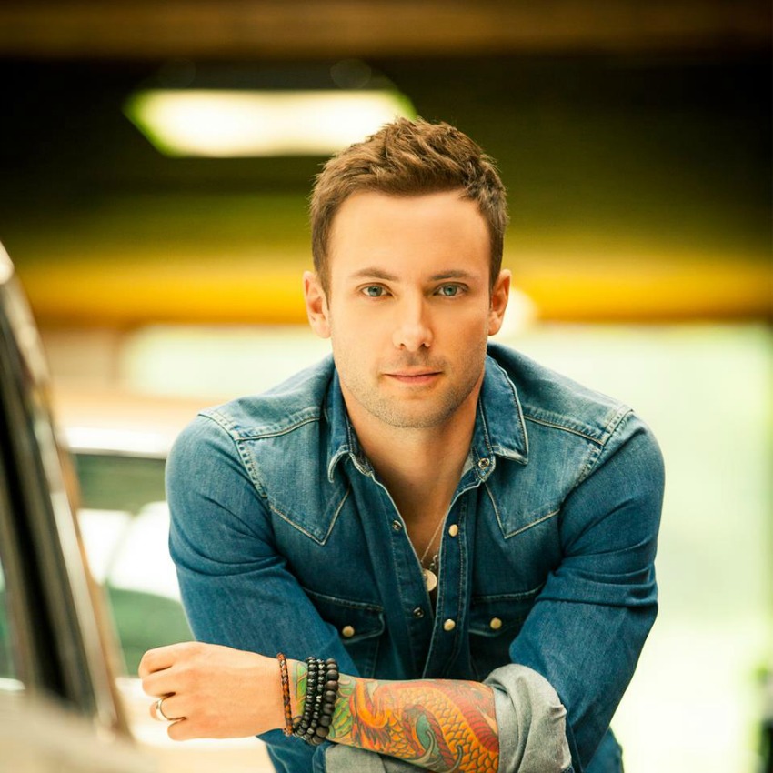 Dallas Smith will open for Urban in Kelowna.