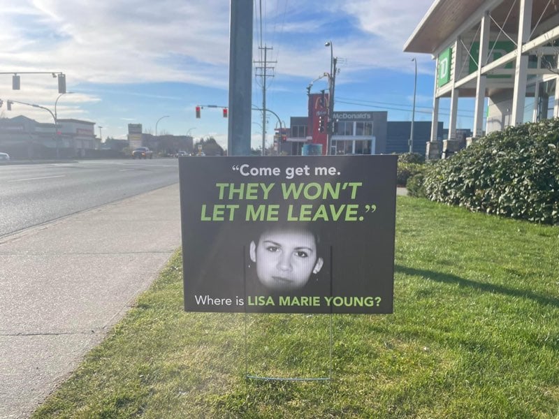 Signs for woman who went missing over 20 years ago stolen in Nanaimo