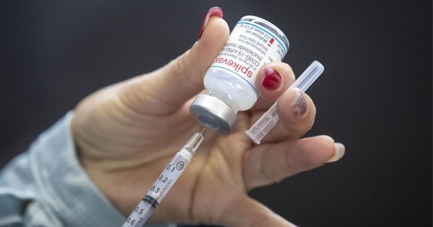 Get another COVID-19 booster in the fall, Canada’s immunization panel recommends
