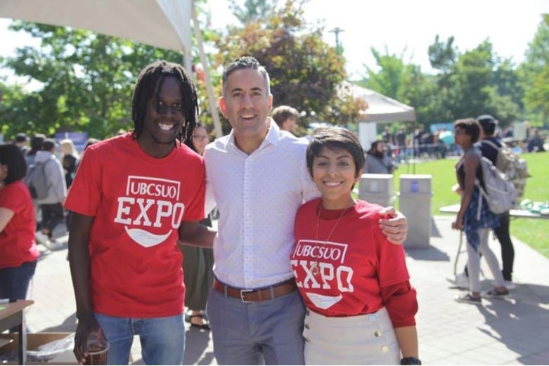 <who>Photo Credit: Jacob Vriens</who>UBCO Student Union President Trophy Ewila (left), Kelowna Mayor Colin Basran (middle), and Student Union VP External Affairs Amal Alhuwayshil at the 2017 Club Expo