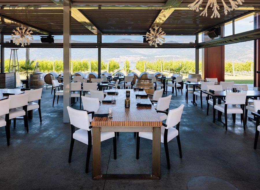 <who>Photo Credit: BLOCK ONE Restaurant at 50th Parallel Winery