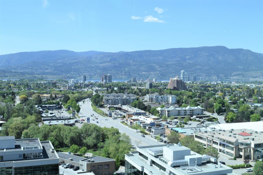 </who>The view from Hygiene Room No. 7, above, and from Operatory Room No. 5, below.