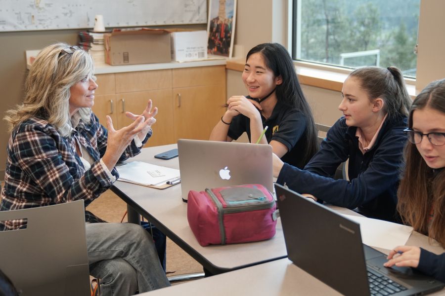 Carmen Denby with Global Citizen Kelowna talking to Aberdeen Hall students about participating in the Sustainable Development Challenge. Carmen, a former schoolteacher, is one of the founders of the campaign.