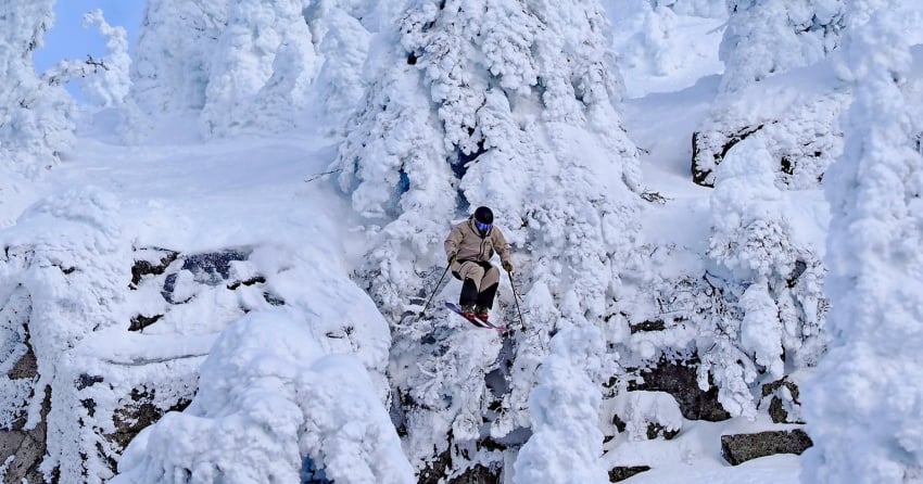 Big White: Falcon Chair makes it 16 lifts spinning with over 100 runs open