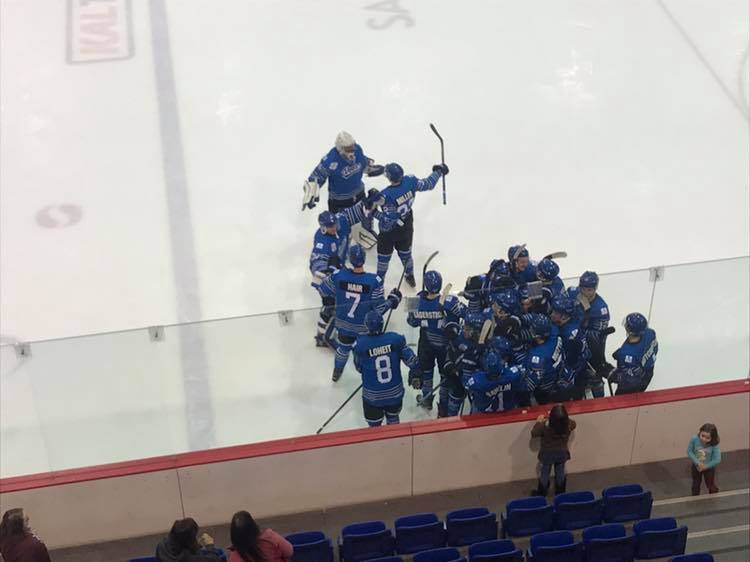 <who>Photo Credit: Facebook Penticton Vees </who>The Penticton Vees played their third consecutive overtime game Wednesday night in Vernon. Eric Linell scored early in extra time to give the Vees a hard-fought 3-2 victory.