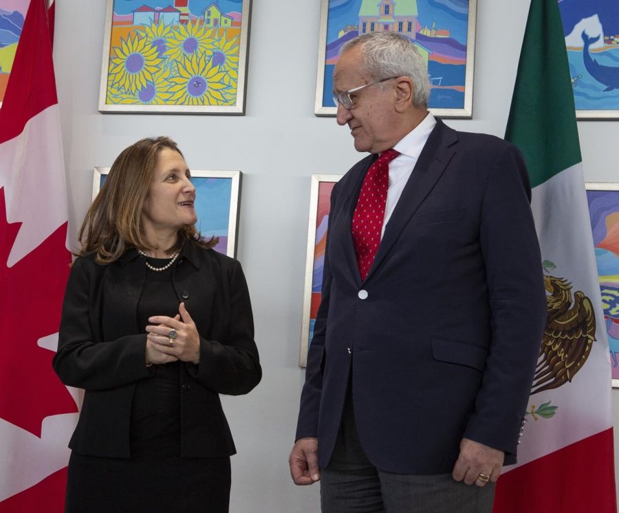 <who>Photo Credit: The Canadian Press</who>Chrystia Freeland and Jesus Seade