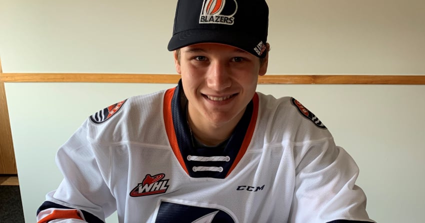 Blazers ink Pearce to WHL standard player agreement