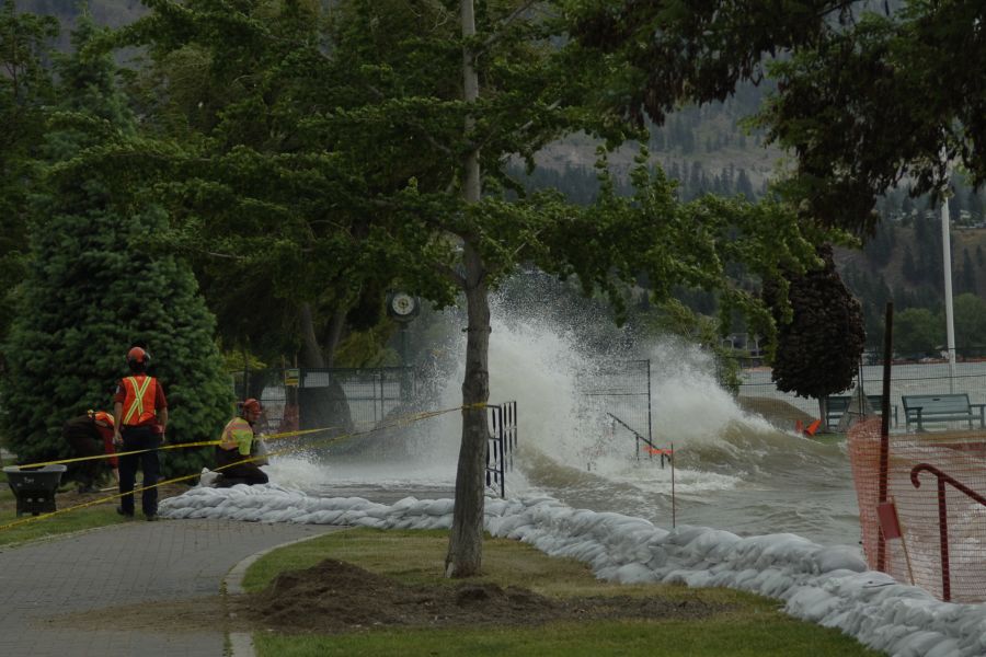 Photo credit: Kari Kallen - Peachland on Thursday evening