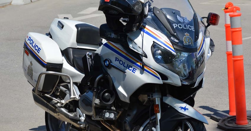 Motorcyclist busted going over 200 km/h on Hwy 97 through Lake Country
