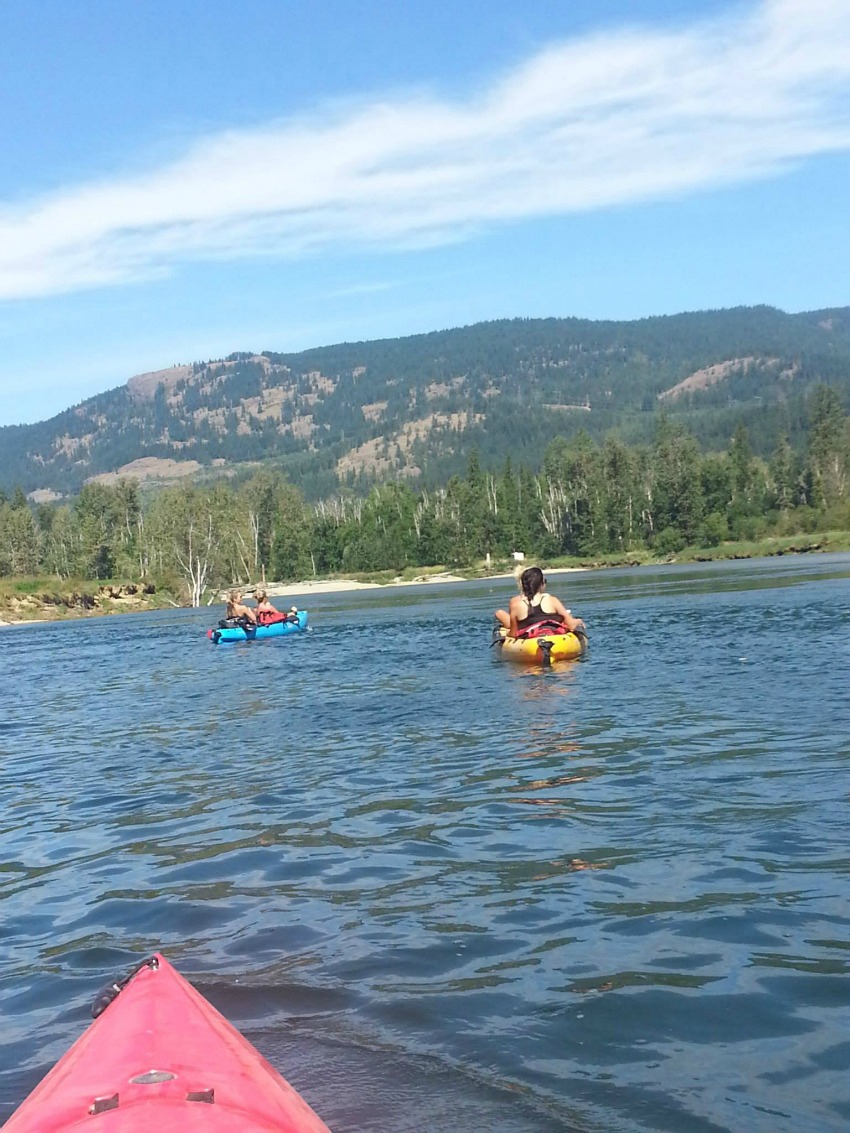 <who> Photo Credit: Shuswap River Ambassador </who> Be sure to have a personal flotation device if tubing the river.