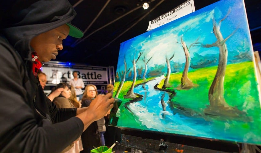 <who>Peter Darah competes at Art Battle. Photo Credit: Art Battle Kamloops</who>