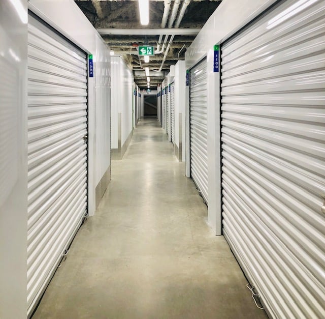 <who>Photo Credit: Spacious Storage on Ellis</who>