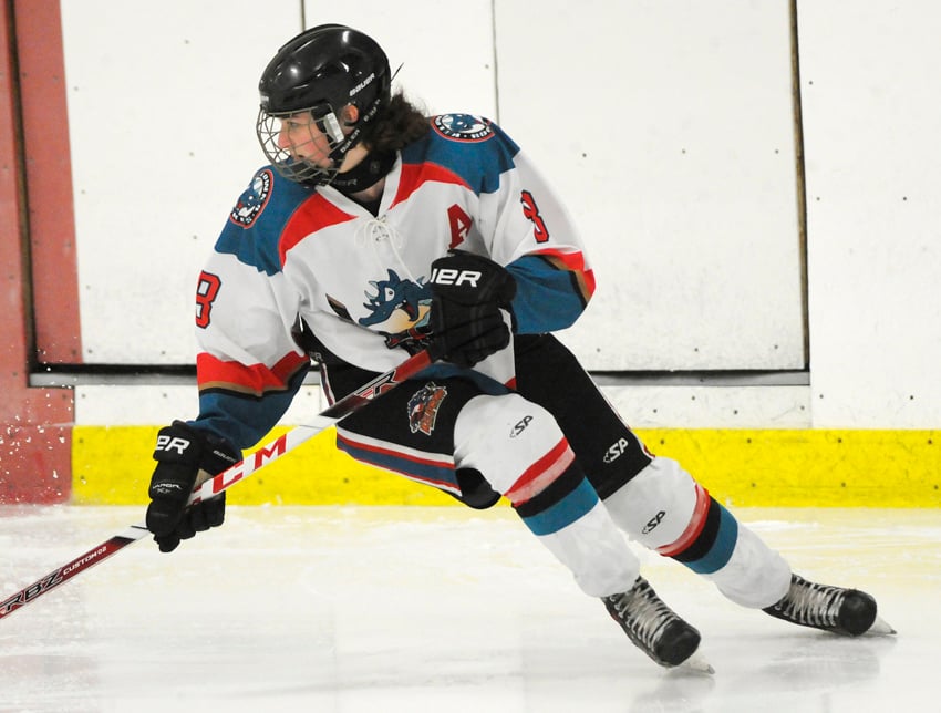 <who>Photo Credit: Lorne White/NowMedia</who>Lindsay Fotheringham scored twice for the Rockets in an 8-4 win over Fort St. John.