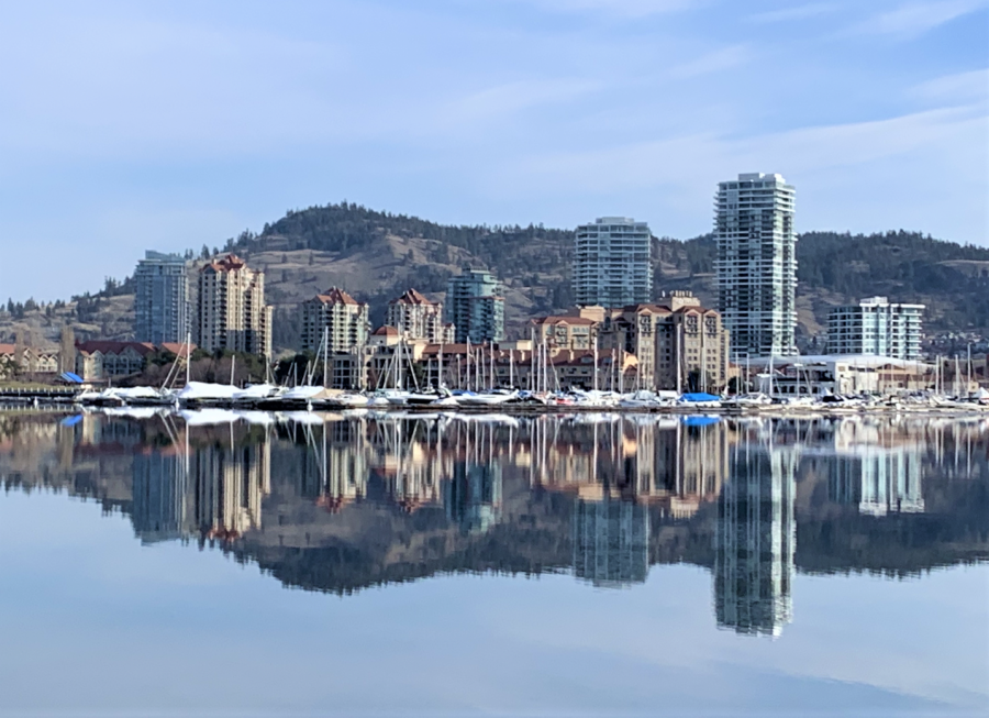 </who> Kelowna's drinking water comes from Okanagan Lake.