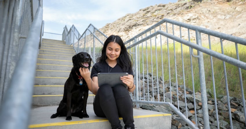 University uses in-house expertise to strengthen online classes