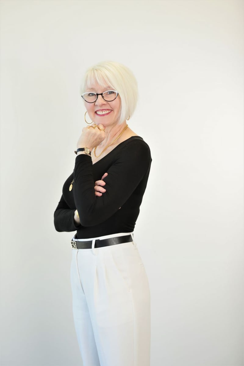 </who>Nikki Csek is nominated for an RBC Canadian Women Entrepreneur Award.