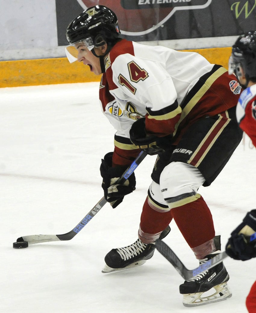 <who>Photo Credit: Lorne White/KelownaNow </who>Chase Dubois contributed his seventh and eighth assists in the 4-3 Warriors victory.