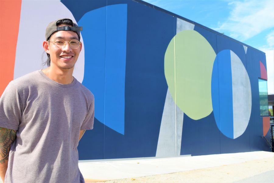 </who>Vancouver artist Scott Sueme painted the massive mural on the winery building that inspired the new-look labels for Haywire wines.