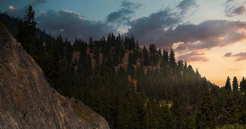 PHOTOS: Another cotton candy sunset hit the Okanagan last night