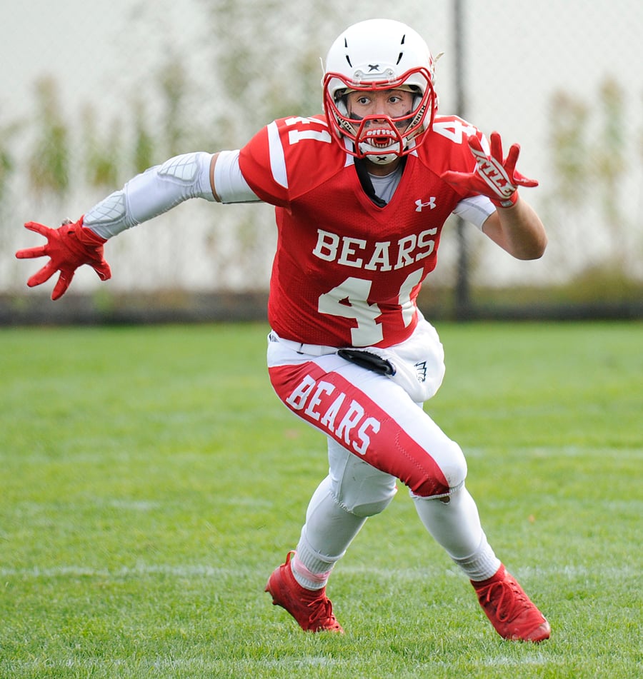 <who>Photo Credit: Lorne White/KelownaNow </who>Boucherie linebacker, Mitchell Ewasko, a scary sight for the visiting Griffins.