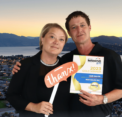 <who> Photo Credit: Flash and Frame Photo Booth </who> Connie and Kirby Hill